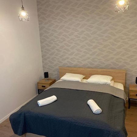 Apartament Fressh House Sincraieni Zewnętrze zdjęcie