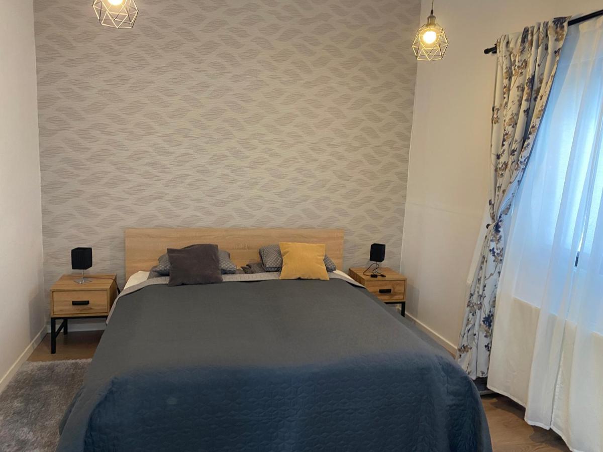 Apartament Fressh House Sincraieni Zewnętrze zdjęcie